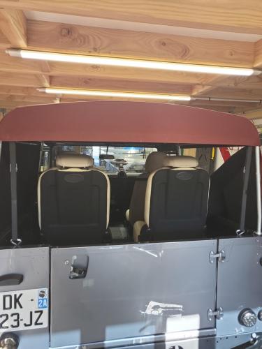 Confection d'une capote sur-mesure LAND-ROVER DEFENDER