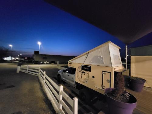 toile isolée de cellule à toit relevable